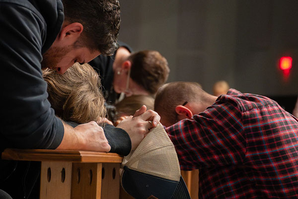 CWN-174-prayer-ministry
